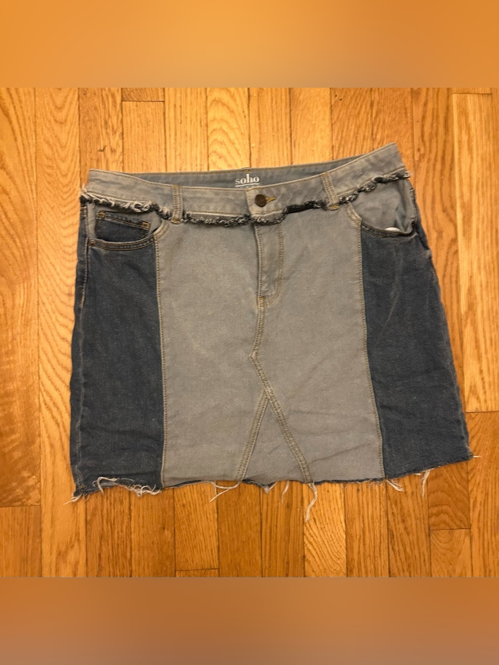 New York and Company SOHO Denim Two Tone Frayed Hem Mini Skirt Size 14